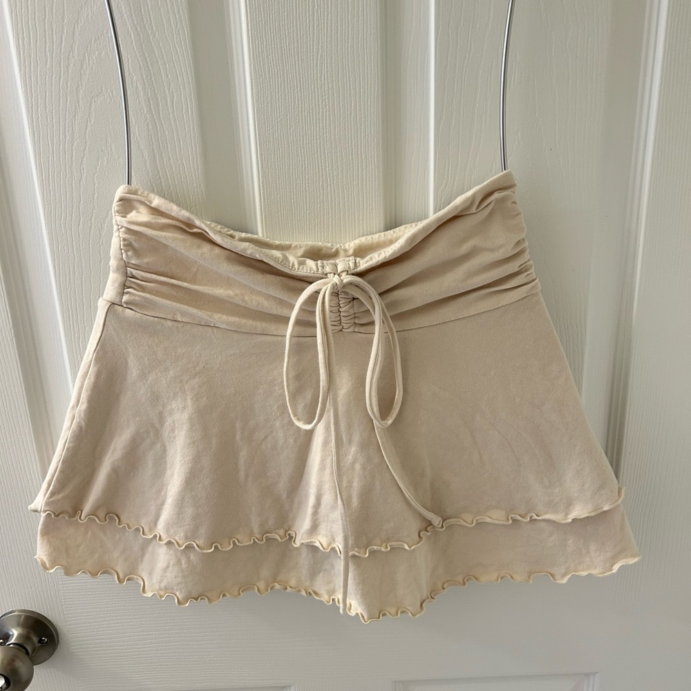 Y2K mini skirt!!
